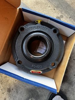 SEALMASTER MOUNTED CAST IRON FLANGE CARTRIDGE BALL BEARING - 52100 BEARING STEEL, BLACK OXIDED - SETSCREW LOCK - MFC-48