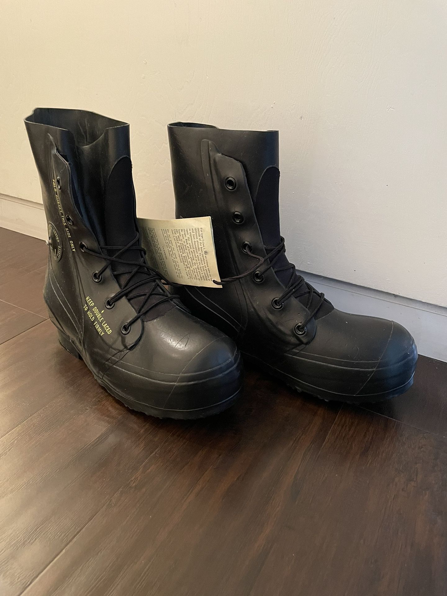 US Military Extreme Cold Weather Boots