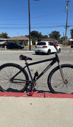 throne black oil 29er