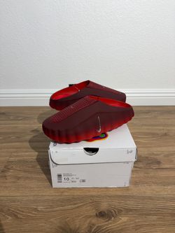 Nike Mind 001 Slides — Red, Size 10