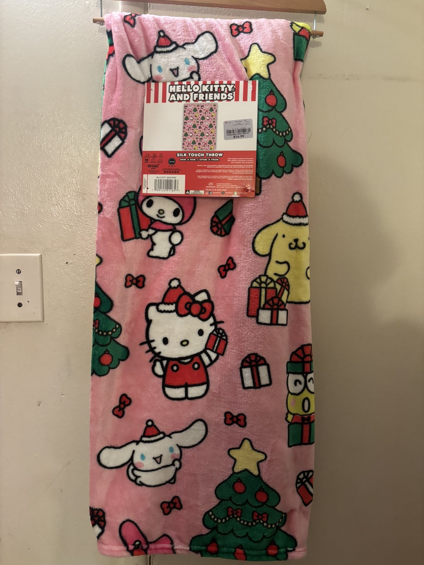 Hello kitty, Mickey Mouse Strawberry Shortcake Christmas Blankets