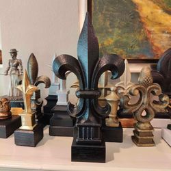 New Large Fleur de Lis Doorstop Sculpture
