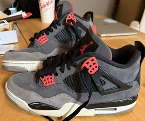 Jordan 4 Infrared