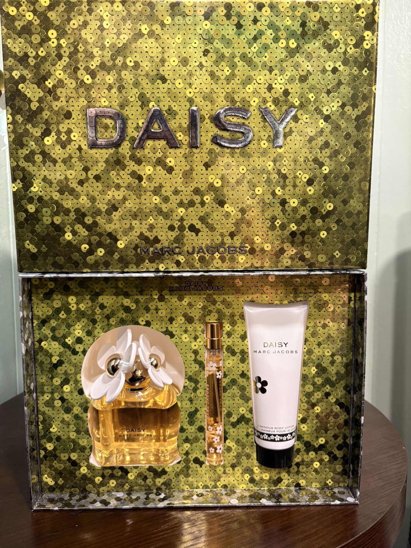 Marc Jacobs Daisy Perfume Set