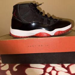 Air Jordan 11 Bred (2019)