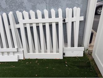 Viniyl fence new