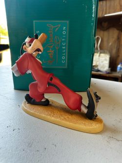 Goofy “Batter Up” (broken ear)
