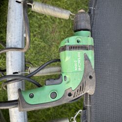 Hitachi 3/8-in Drill