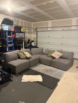 Adjustable couch