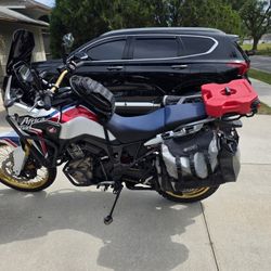 2017 Honda Africa Twin CRF1000L Manual Shift