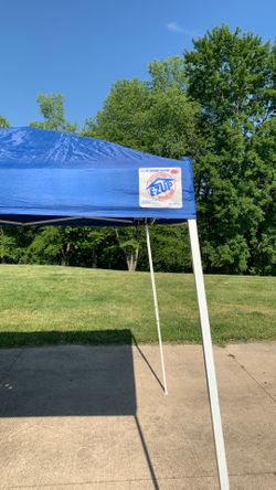 EZ Up shade tent