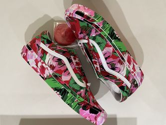 SIZE 9 Brand New Never Worn Vans X Kenzo