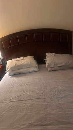 Queen Bedroom set