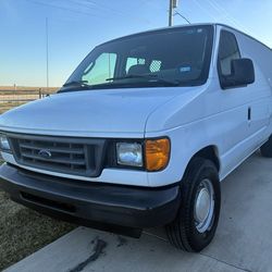 2003 Ford E-150