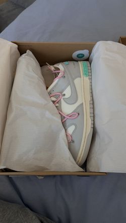 OFF WHITE DUNK LOW LOT 9