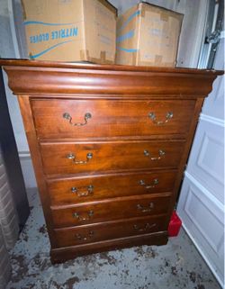 brown dresser 5 drawers