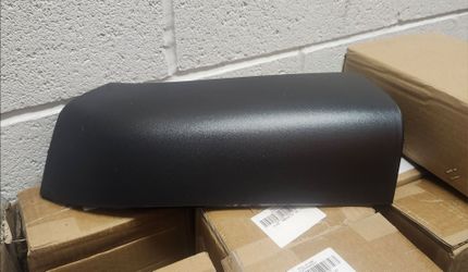 Driver Side
(Left Hand / LH) rear upper roof corner molding filler applique panel