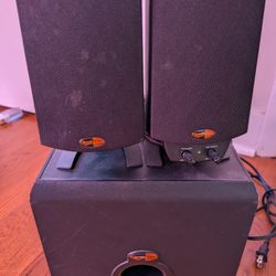 Klipsch ProMedia 2.1
THX® Certified Computer Speaker System
