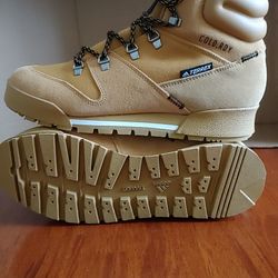 Men's Adidas Boots Size 8