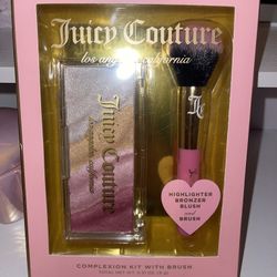 Juicy Couture highlighter bronzer blush and brush