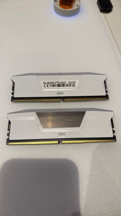 32 GB DDR5 RAM 5200MT/S