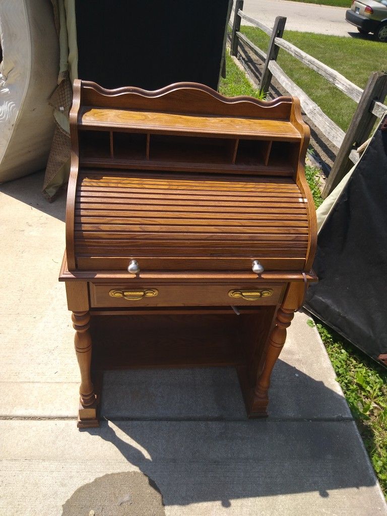 Small Secretary Desk