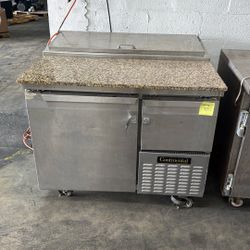 Refrigerator Continental 