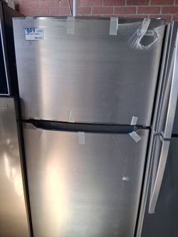 New Frigidaire stainless steel top and bottom fridge