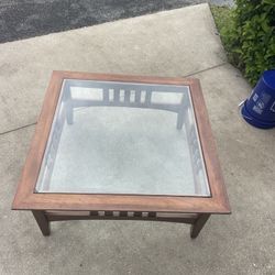 Ethan Allen Glass Top Coffee Table