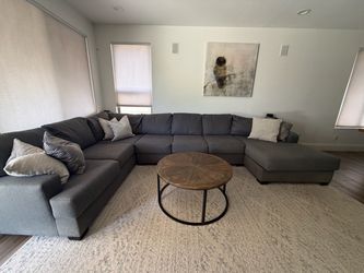 Large Gray Fabric Sectional Sofa with Chaise