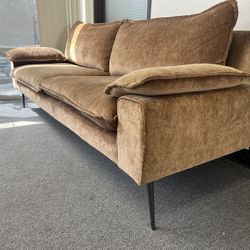 HD Buttercup Sofa 