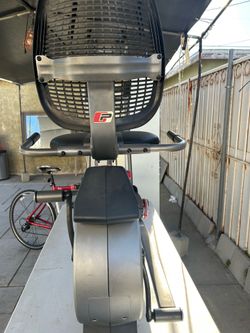 Elliptical / Bike cross trainer