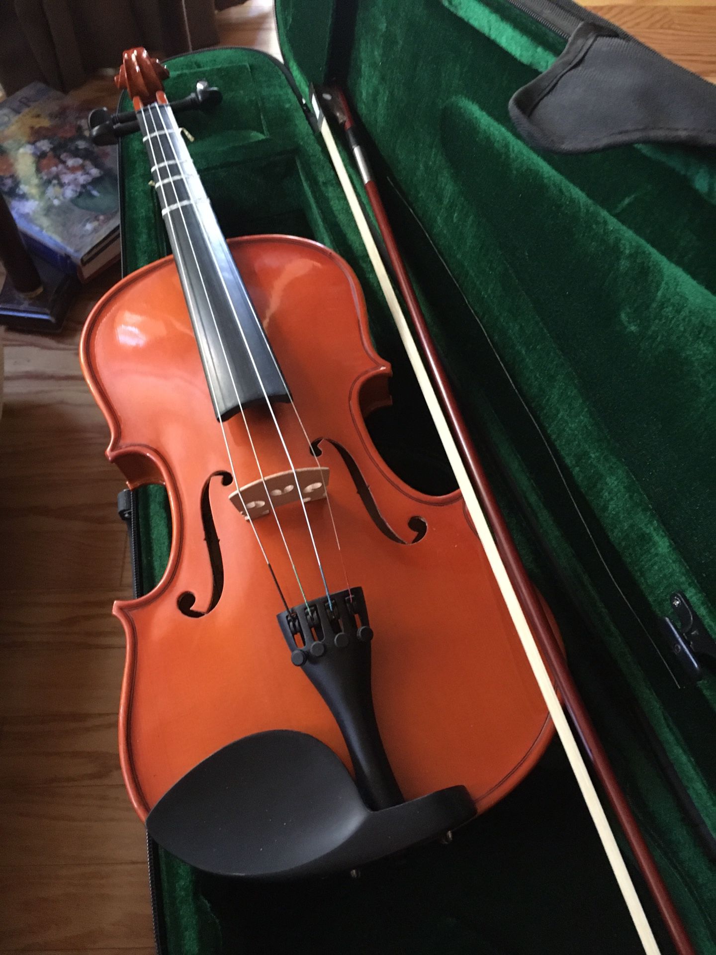 PARROT BRAND VIOLIN, BOW & CASE