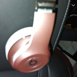 Brand New Rose Gold Beats Pro Studio In Box