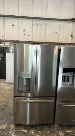 GE French Door Fridge Stainless Steel Ice Maker