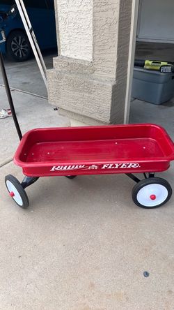 Radio Flyer wagon brand new