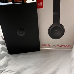 Beats Solo 3 Wireless Headphones 