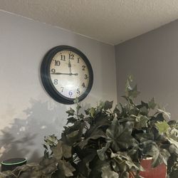 Clock (wall)