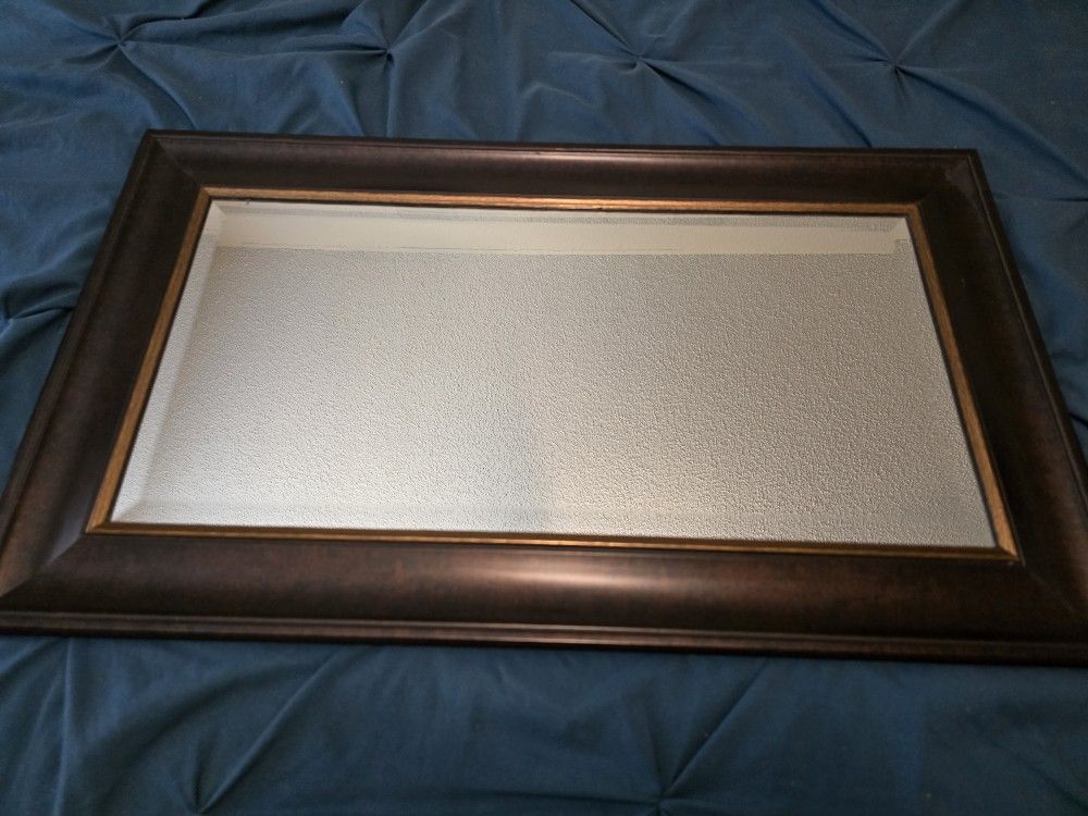 Kirkland Mirror