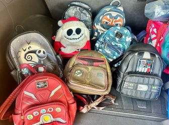 Disney Loungefly backpacks✨