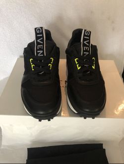 Givenchy TR3 runner leather sneakers
