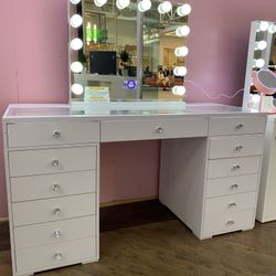 Large Vanity Sets Now Available. New In Box.