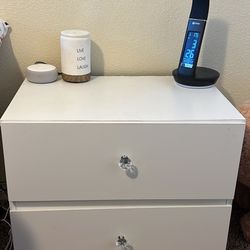 1 Large White Nightstand With Diamond Handles