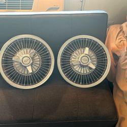 Chevy Hubcaps 
