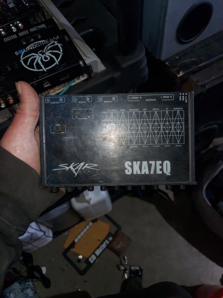 Skar Audio SKA7EQ 7-Band Car Audio Equalizer.