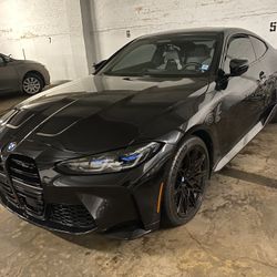 2024 BMW M4 Competition 