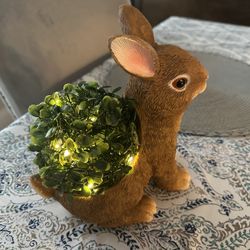 Solar Lighted Rabbit Planter Pot Statue