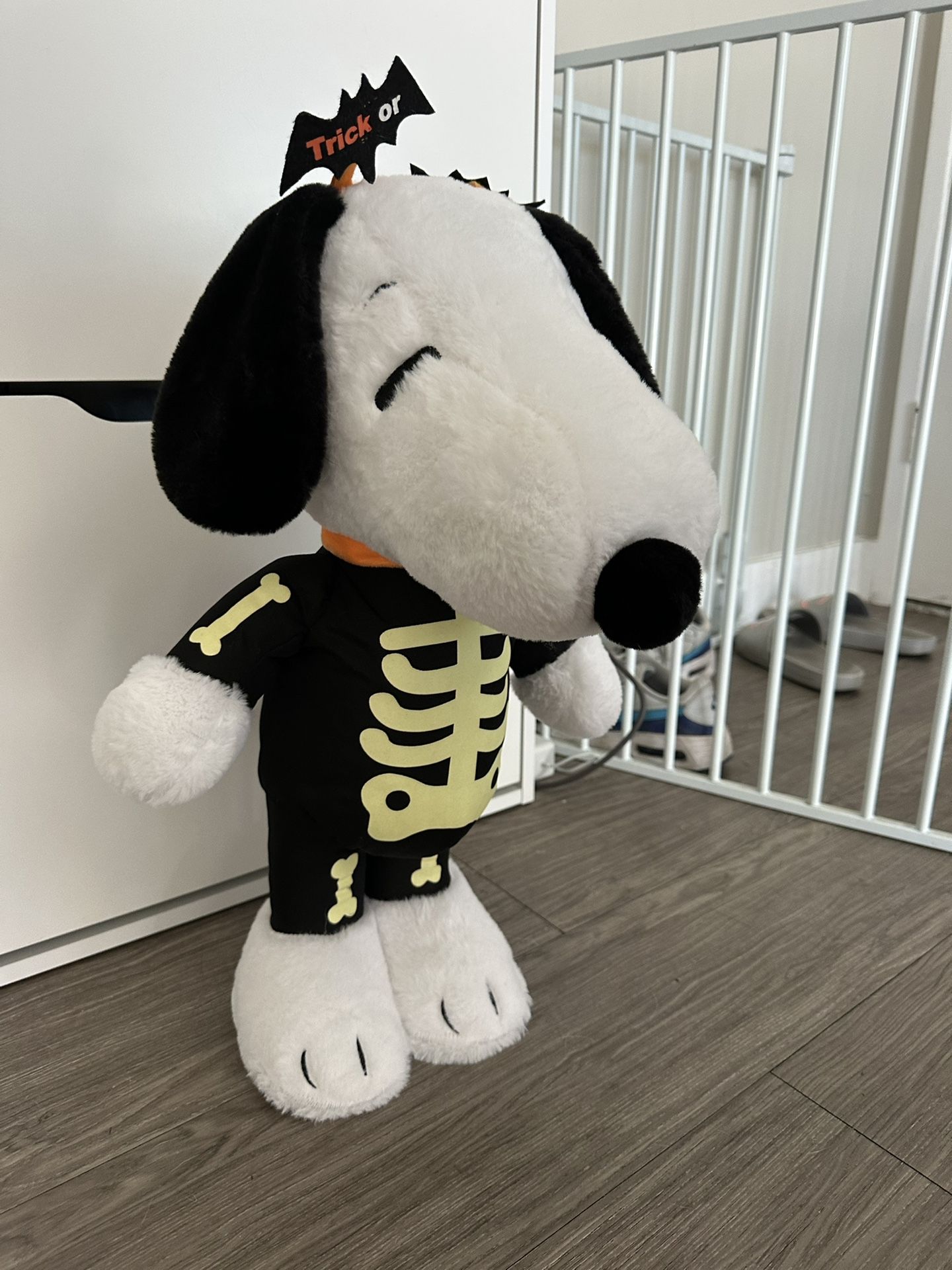 Halloween glow In The Dark Skeleton Snoopy Plush