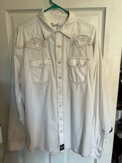 white Wrangler Rock 47 men's western shirt with pearl snaps and embroidery. XLT