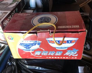 sauce pots Brand NEW